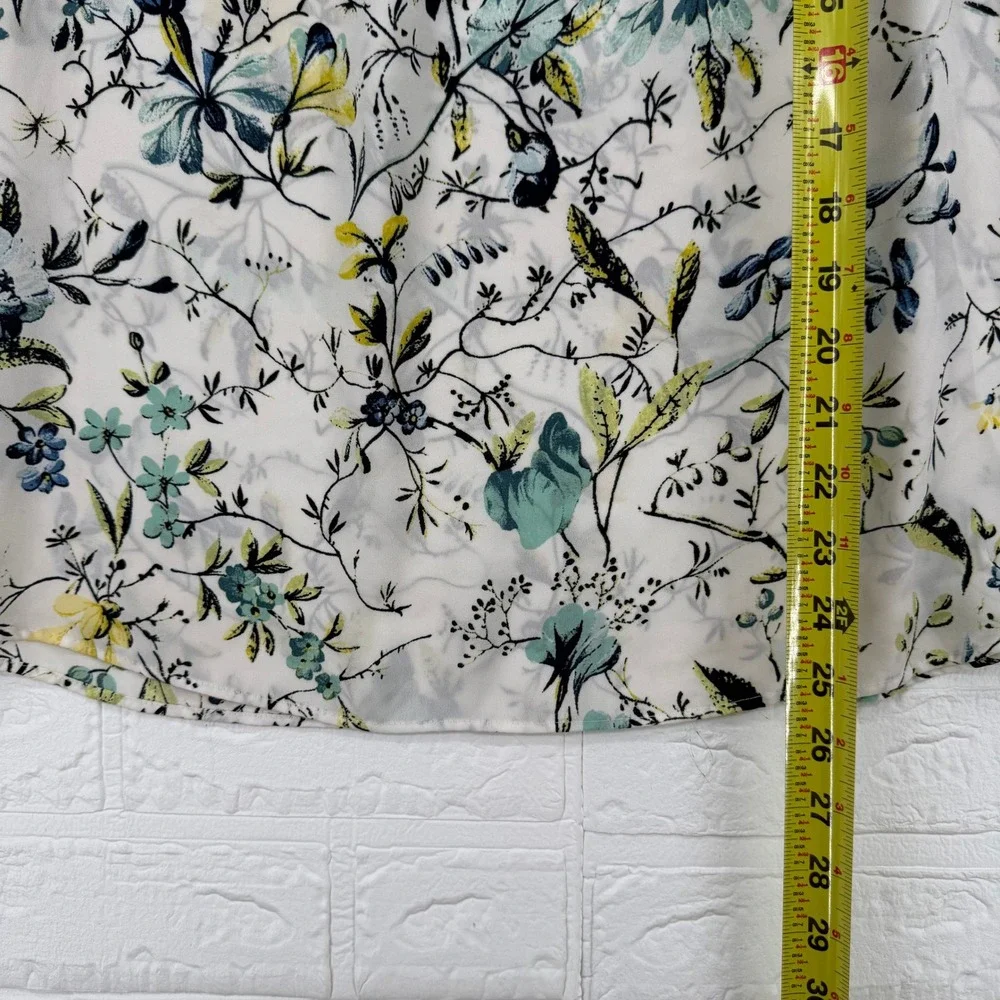 LOFT lightweight sleeveless